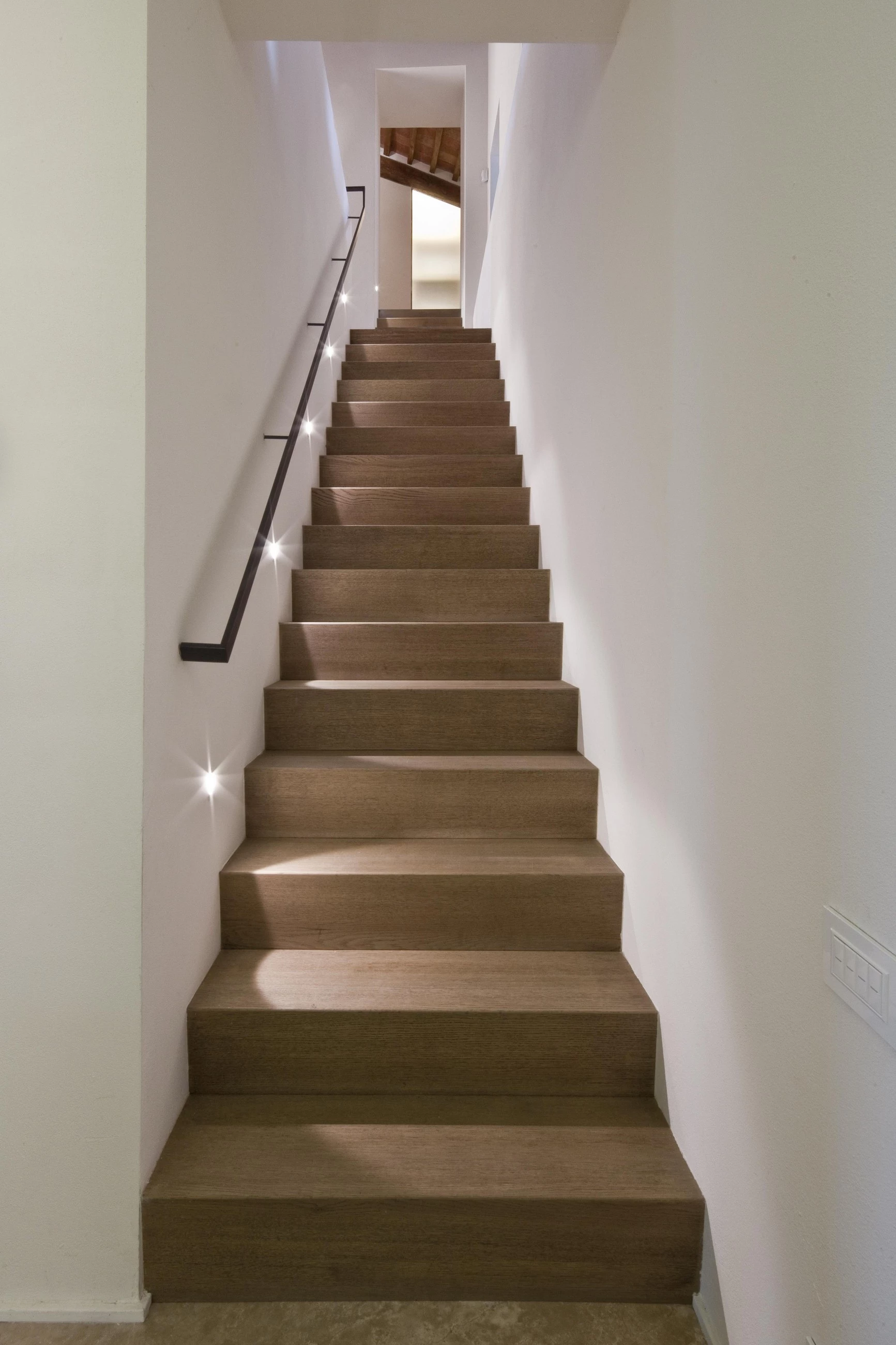 意大利古教堂旁的周末度假屋-34