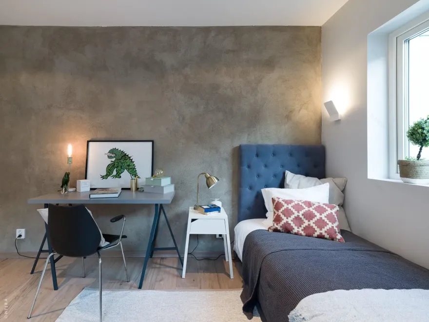 融合温暖与个性的顶层公寓设计-15