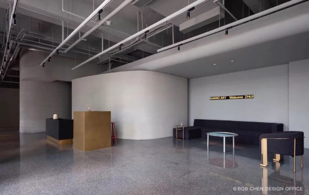 灰色基调的艺术空间,彰显现代与私密-5