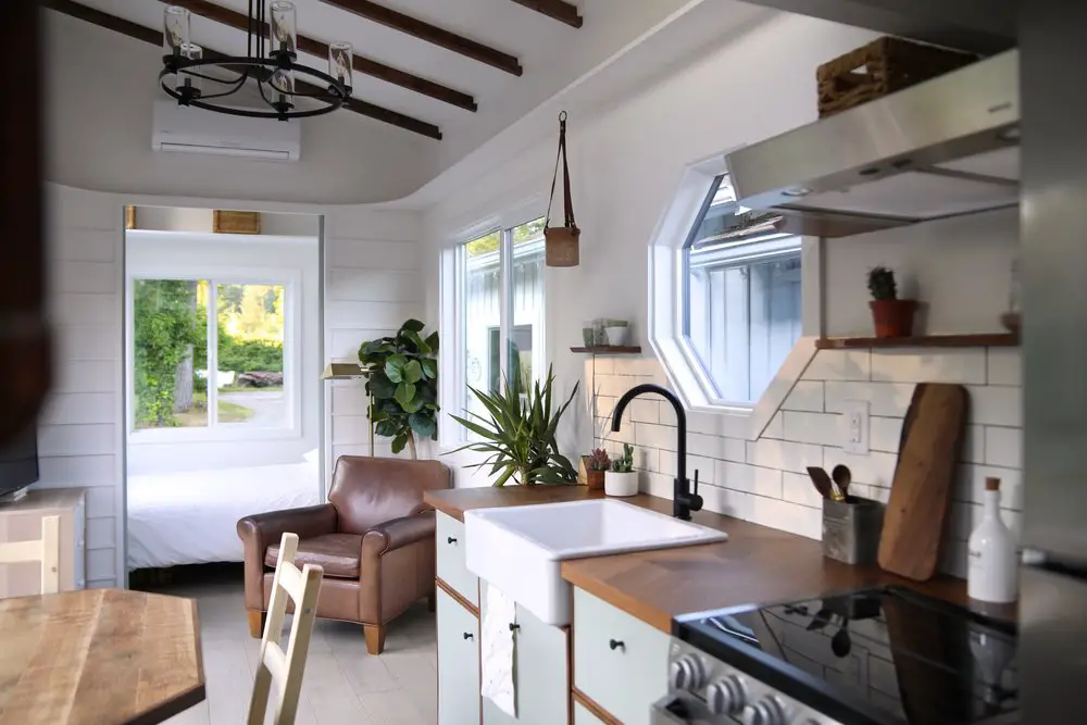 24m2 集装箱小屋，现代设计，功能齐全-3