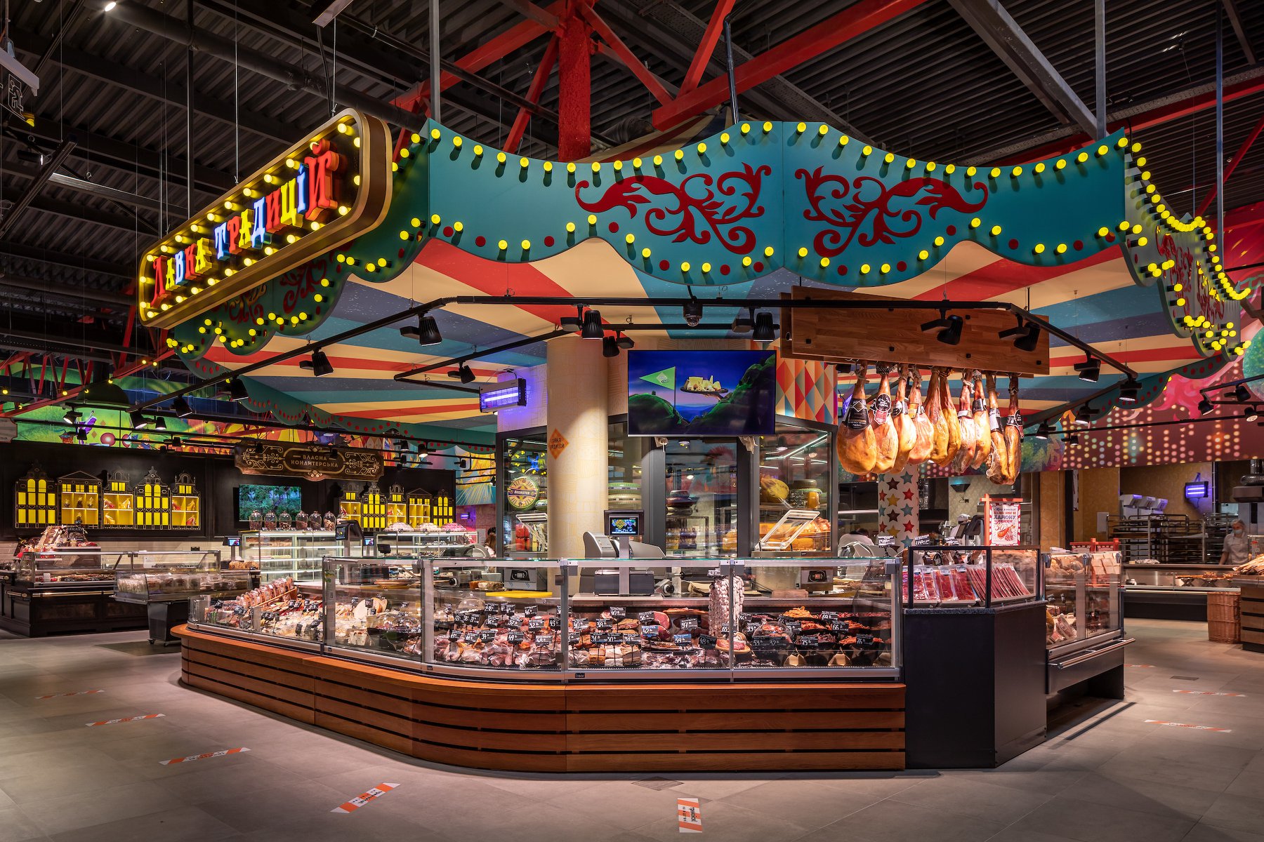 SILPO SUPERMARKET | CIRCUS WITHOUT ANIMALS-3