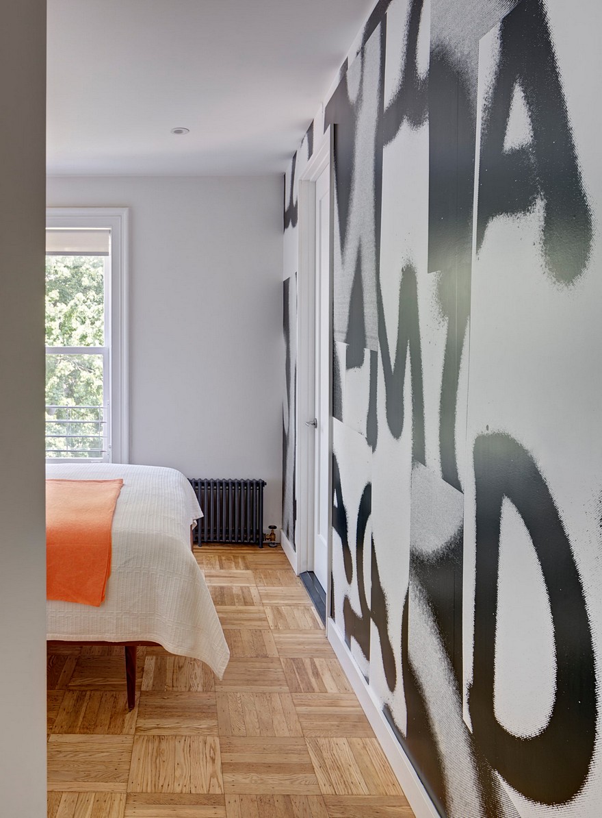 Fort Greene Brownstone House Divided into Three Duplexes for an Extended Family-32