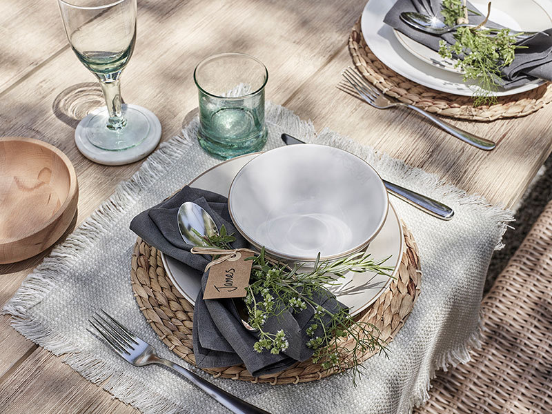 户外空间的色彩与风格 | 打造舒适的露台或门廊-5