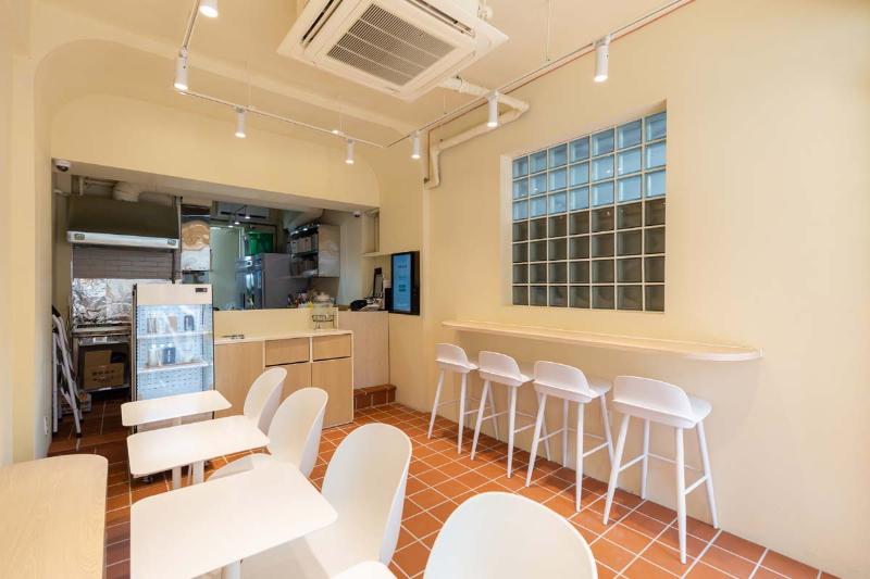 简约 10 坪美式餐厅 精致瓷砖地板设计-4