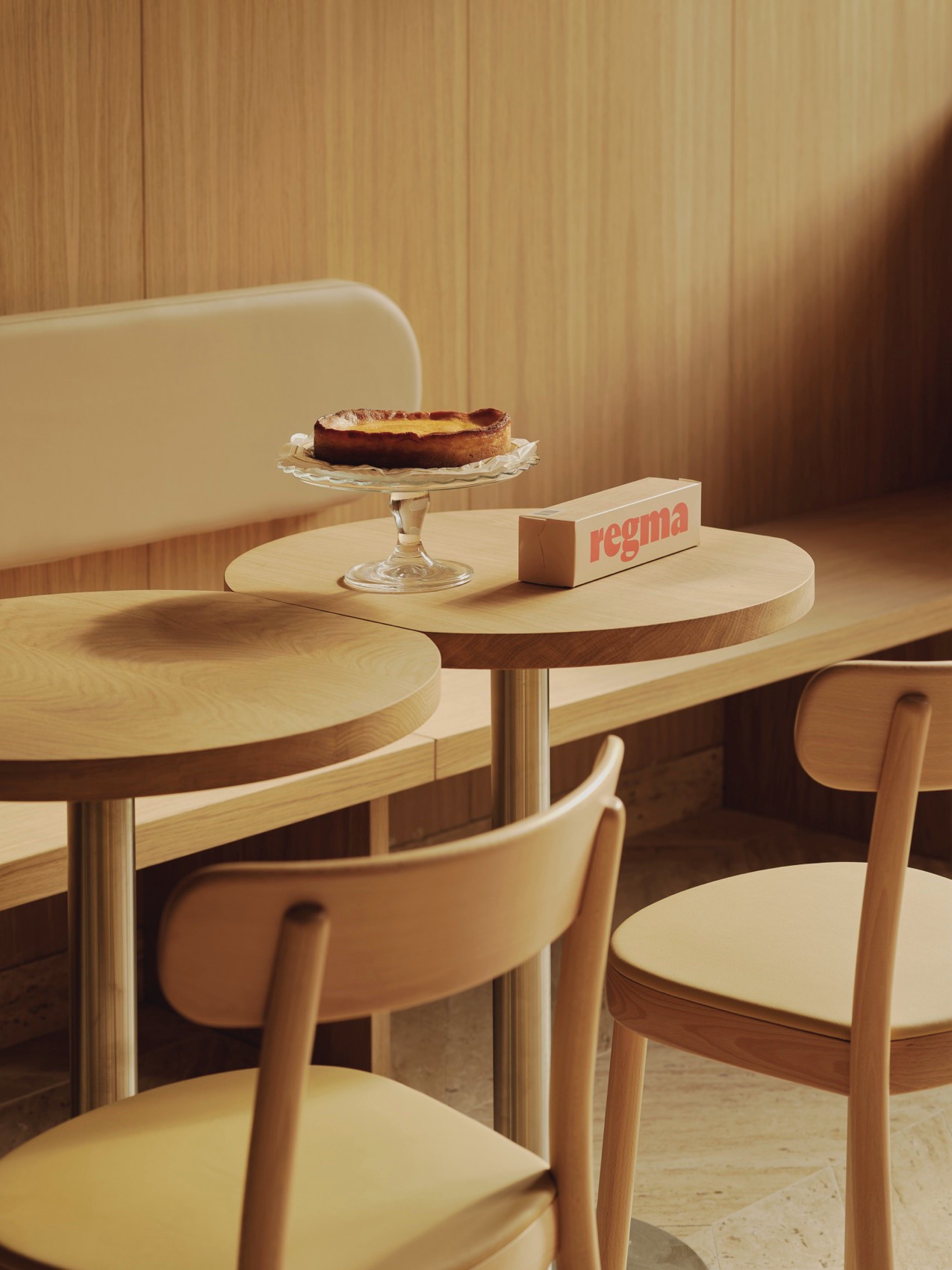 Regma冰淇淋店丨西班牙布尔戈斯丨ZOOCO ESTUDIO-46