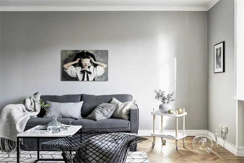 开放式卧室巧变双功能办公空间-4