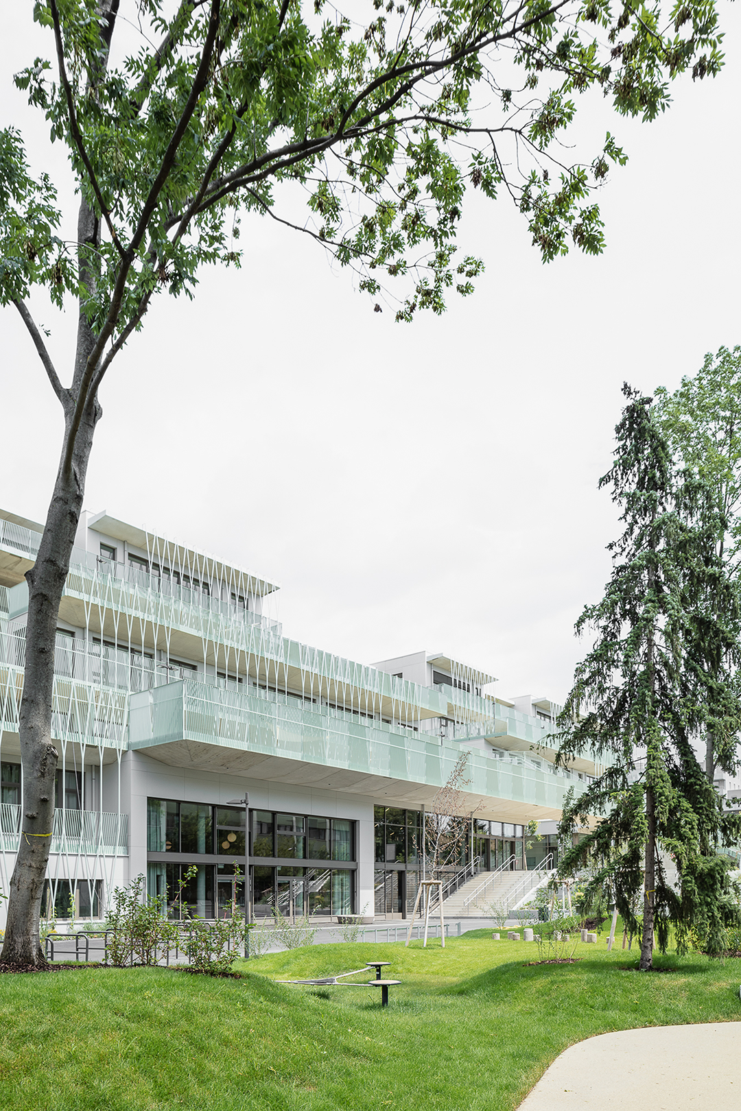 全龄的阶梯式校园：奥地利维也纳学校综合体 / SHIBUKAWA EDER Architects-1