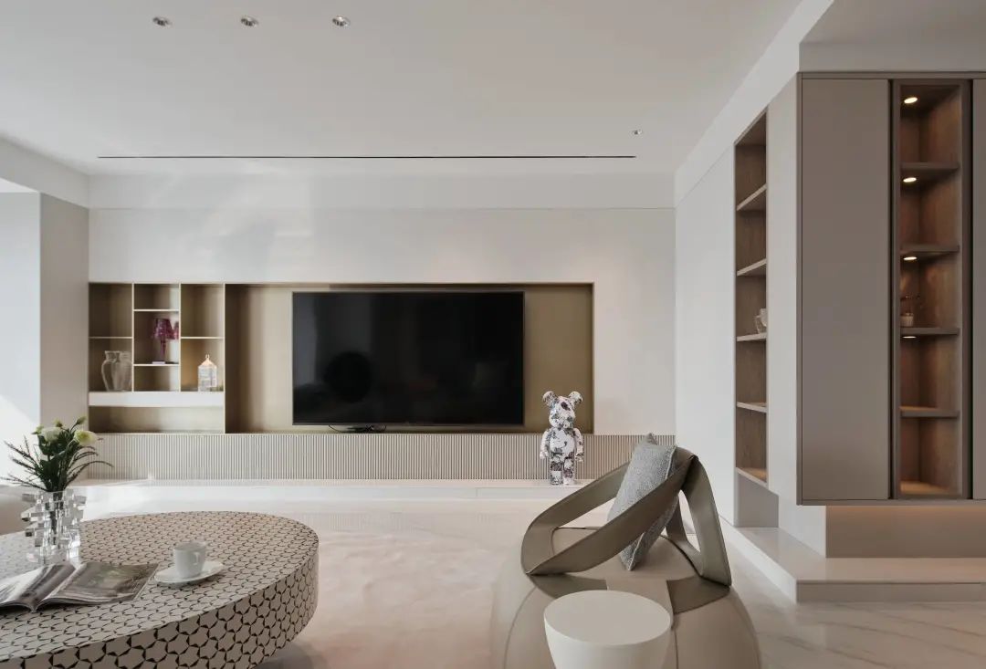 敔山湖畔春暖花开 · 苏鸣设计师的185㎡白色浪漫主义私宅丨尺度设计-10