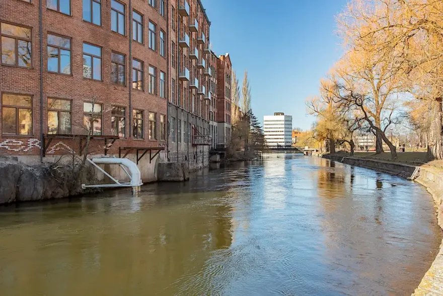 瑞典工业风河景 Loft,低调奢华尽收眼底-19