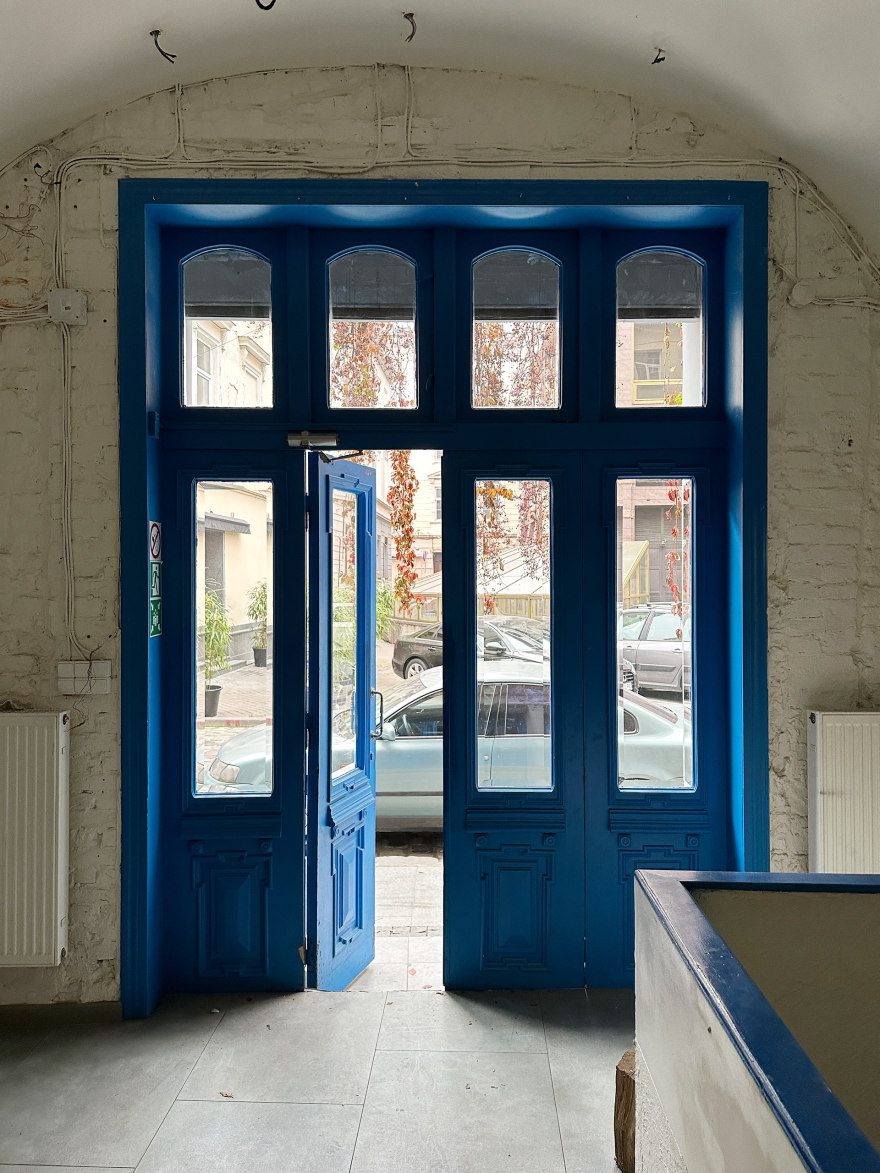 CICI COCO 展厅及咖啡馆丨乌克兰利沃夫-9