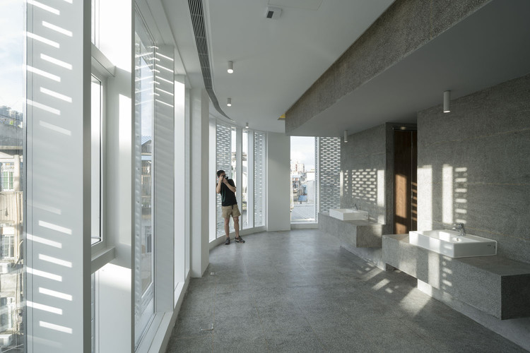 Old Building Renovation on Zhenbang Road  TEAM BLDG-6