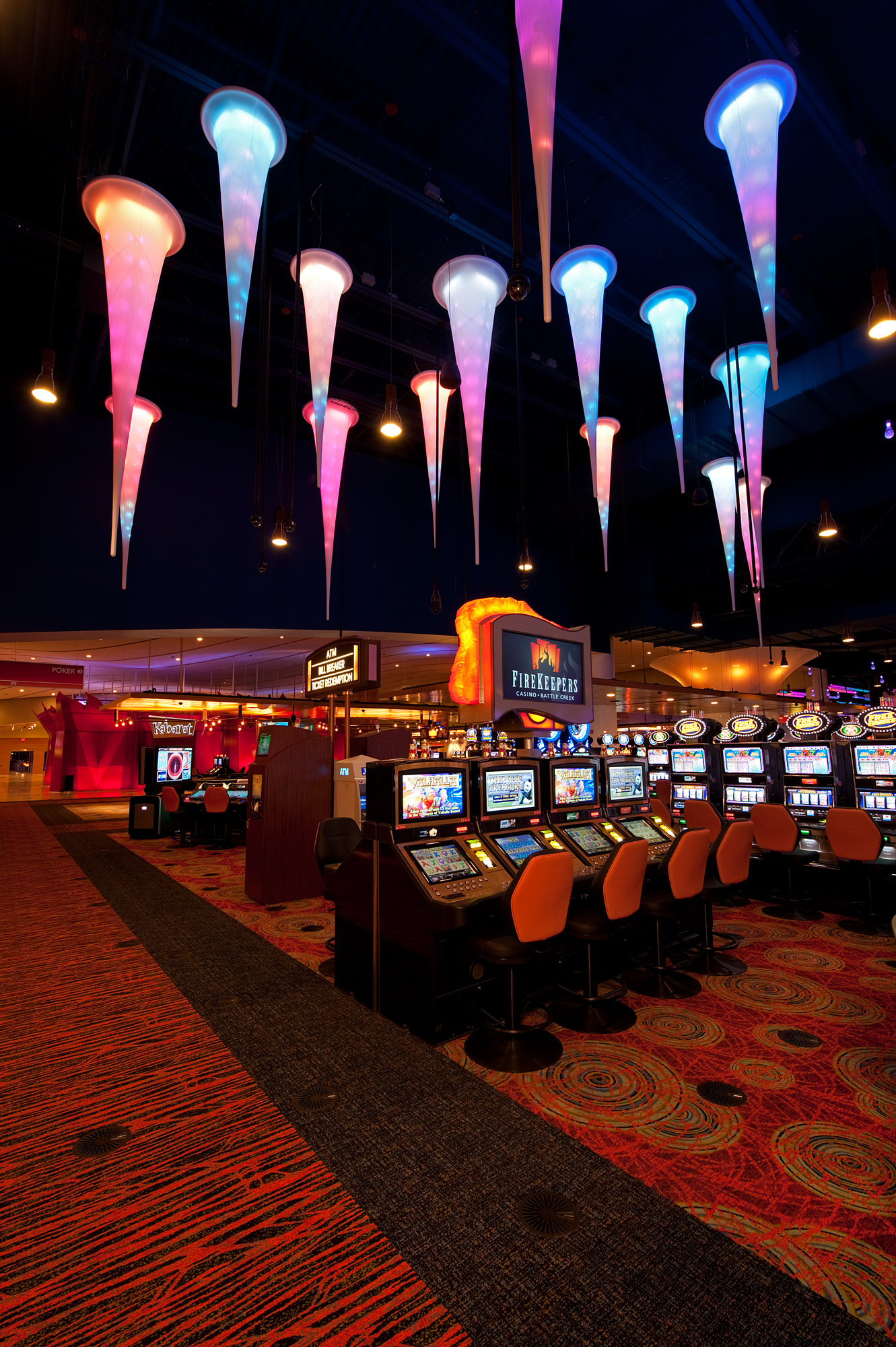 火焰守护者赌场 | 室内设计之美-7