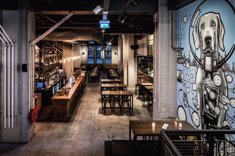 De Bajes 街头艺术餐厅-10