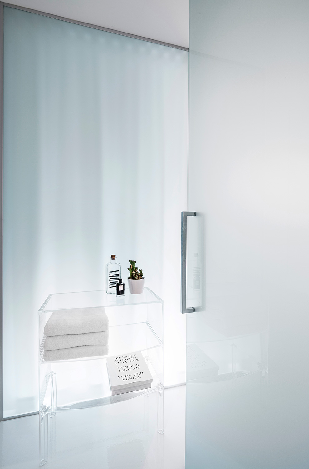 圣多米尼克广场（注：Espace常见有空间、广场等意思，这里结合St Dominique推测翻译为广场更合适，但因缺乏更多语境，可能与精准含义有偏差通常可根据实际场景进行准确判断，比如在法国当地某城市的特定地点，这就是更多背景信息辅助能精准判断意思否则空间亦有可能） 丨加拿大蒙特利尔丨Anne Sophie Goneau Design-56