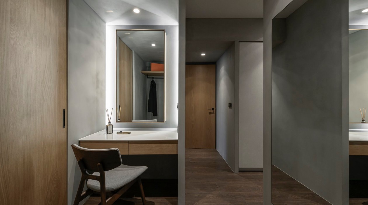 信义区 42 年旧屋翻新，极简设计与温暖家居的完美融合-32