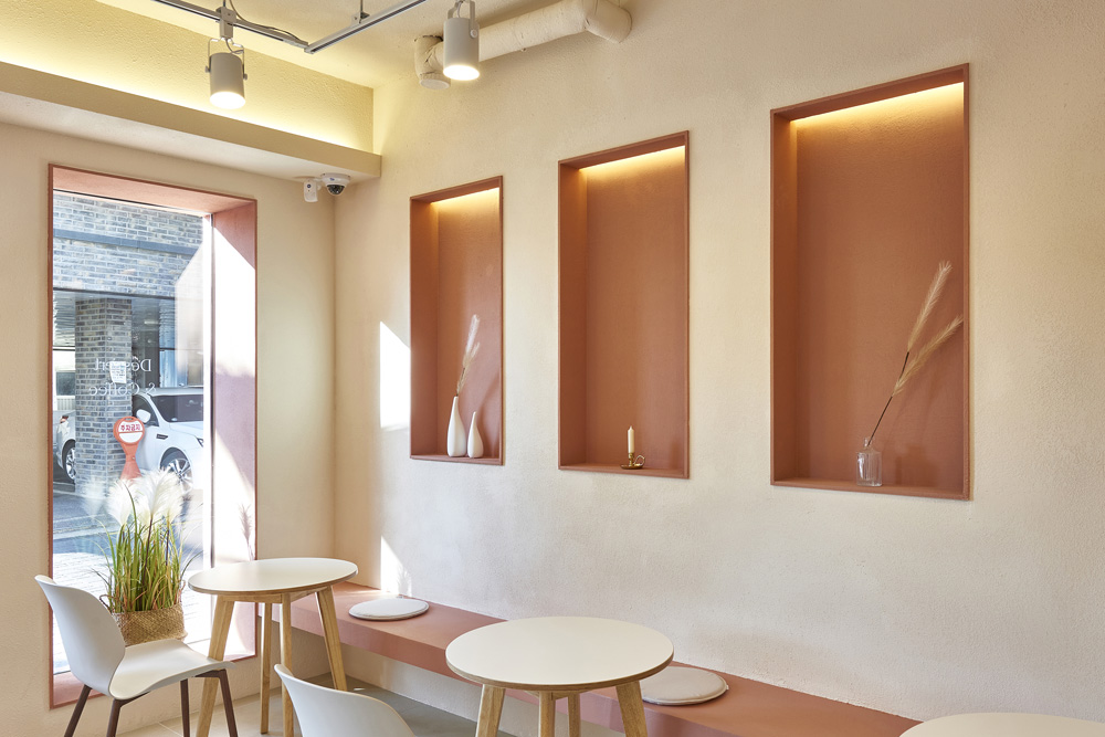 13 坪水原咖啡厅，粉红外观点亮空间设计-12