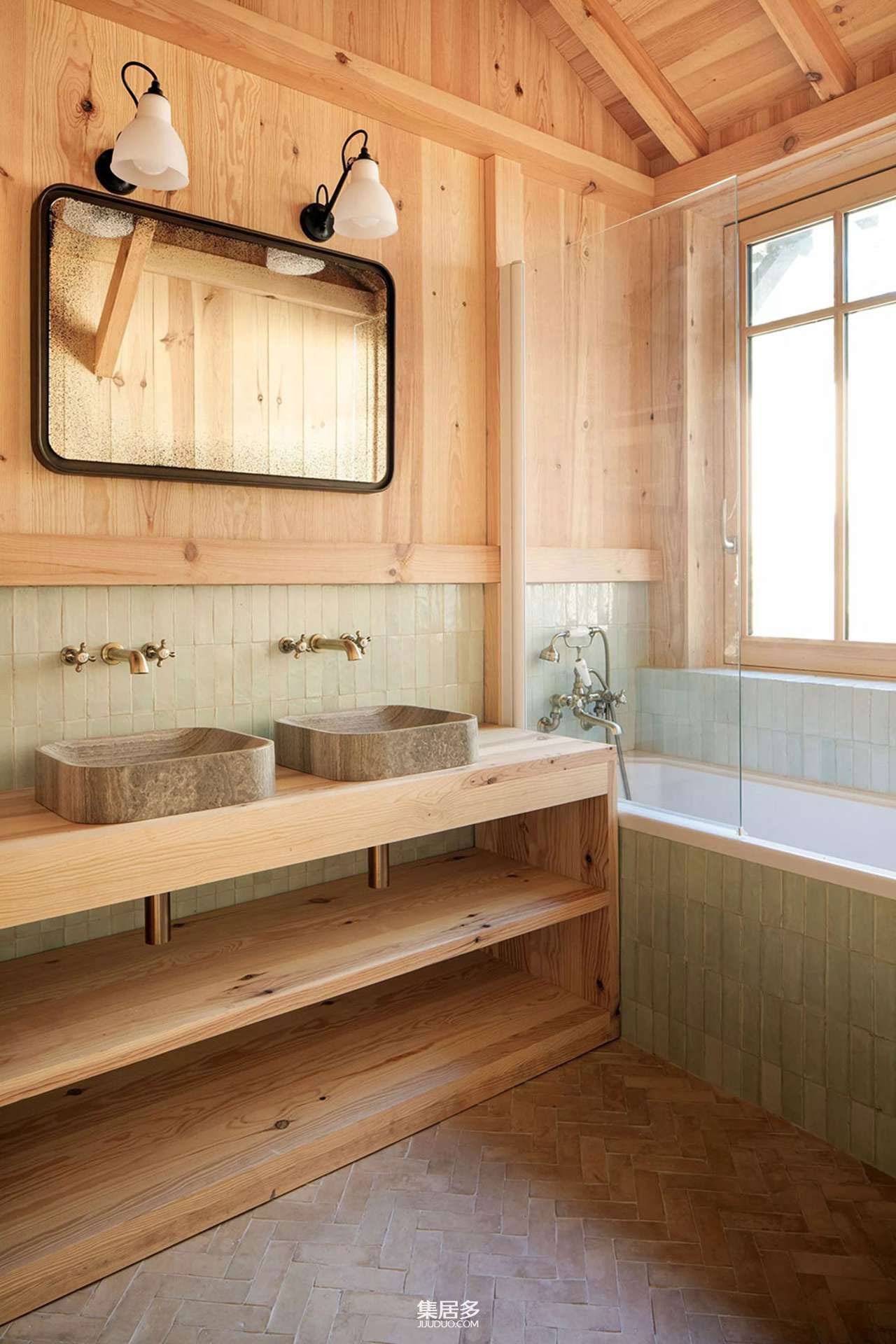 蔚蓝海岸上的木制别墅丨法国-17