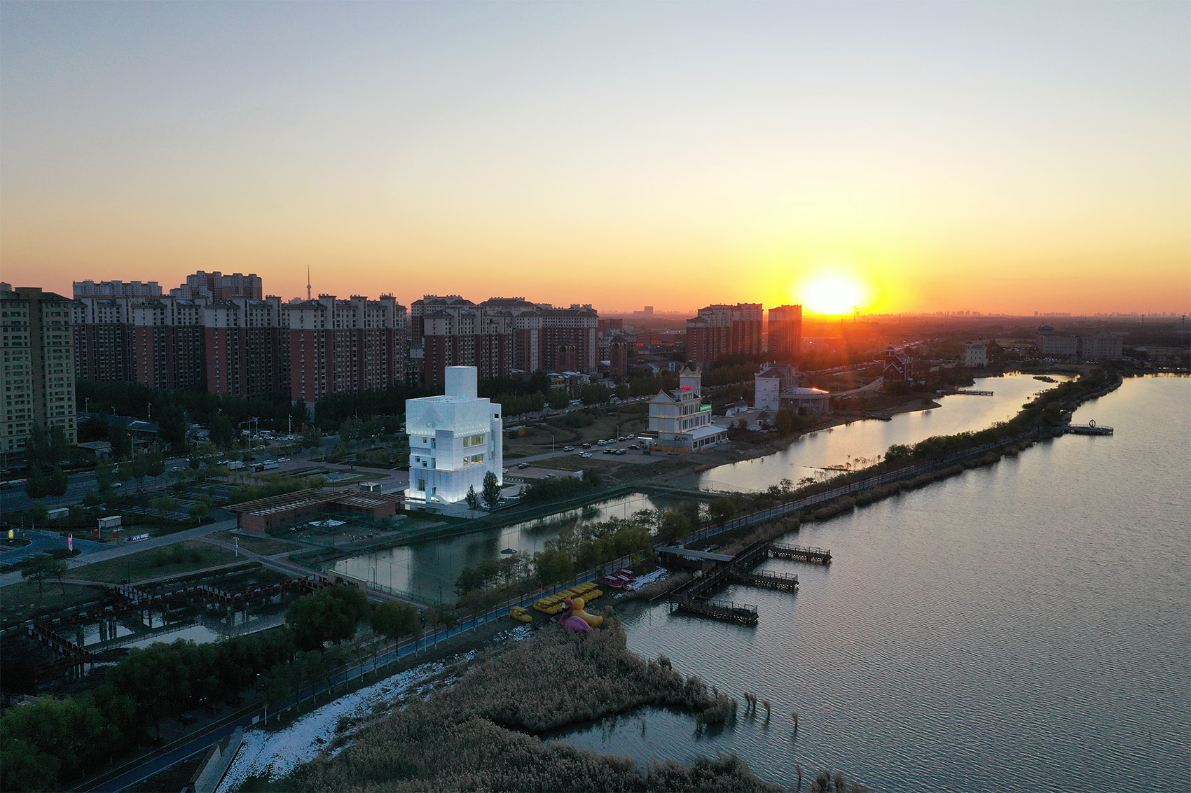 兰德湖艺术中心丨中国大庆丨慢珊瑚设计-5