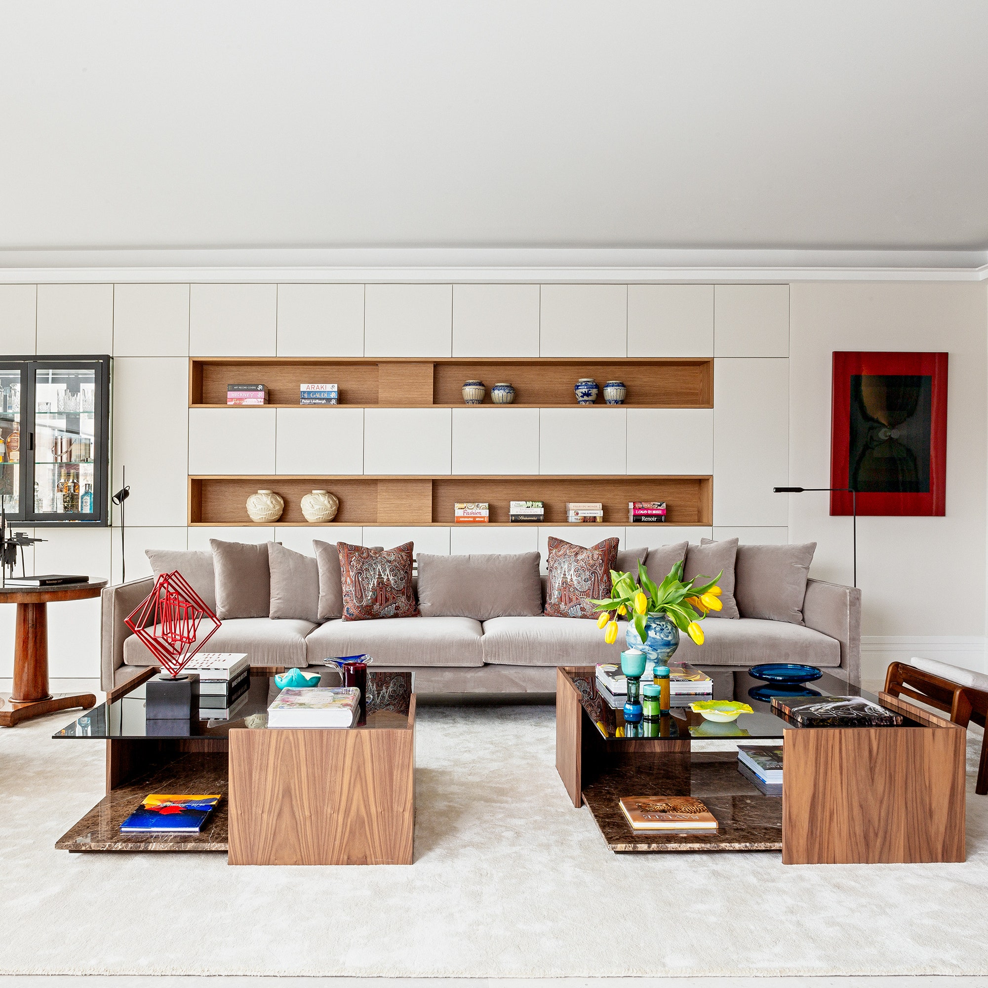 马德里顶层公寓 | 灵动空间与艺术收藏的完美结合-0