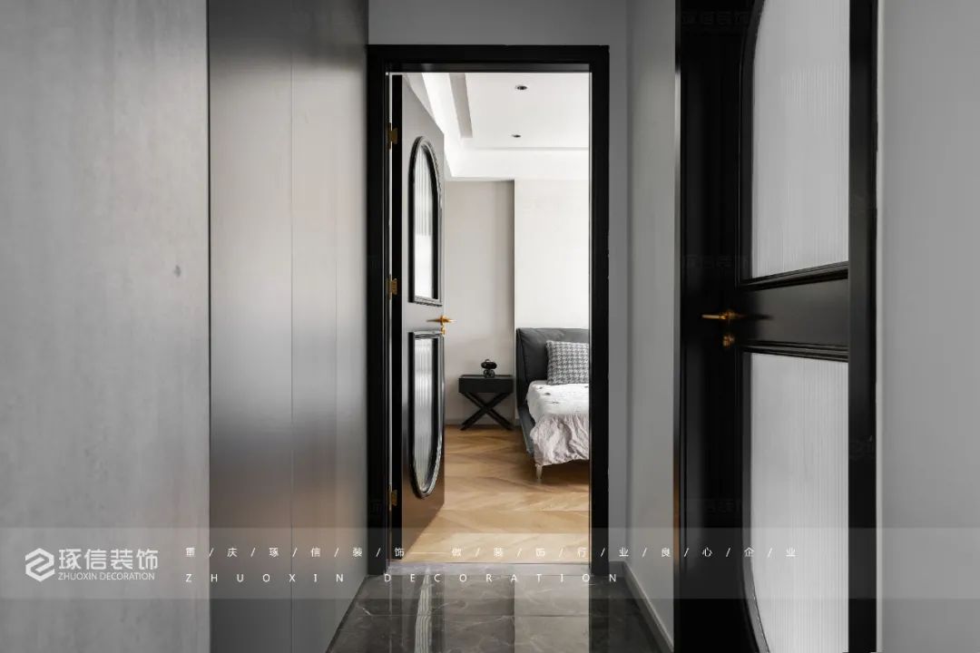 龙湖两江新宸现代风舒适家居设计丨中国重庆丨重庆琢信装饰有限公司-51