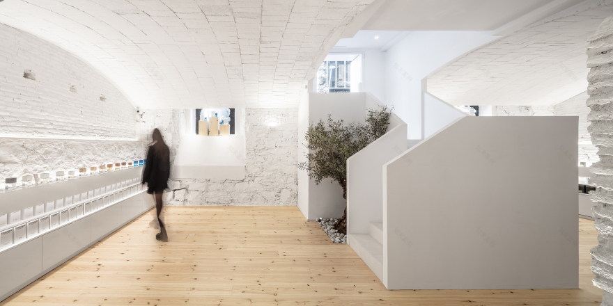 卡纳巴塞罗那香水店丨西班牙巴塞罗那丨Jofre Roca arquitectes-25