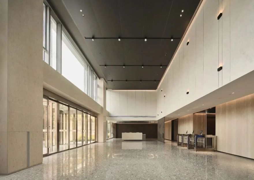 南京红薯大厦丨中国南京丨盛利,凌潇丽-7