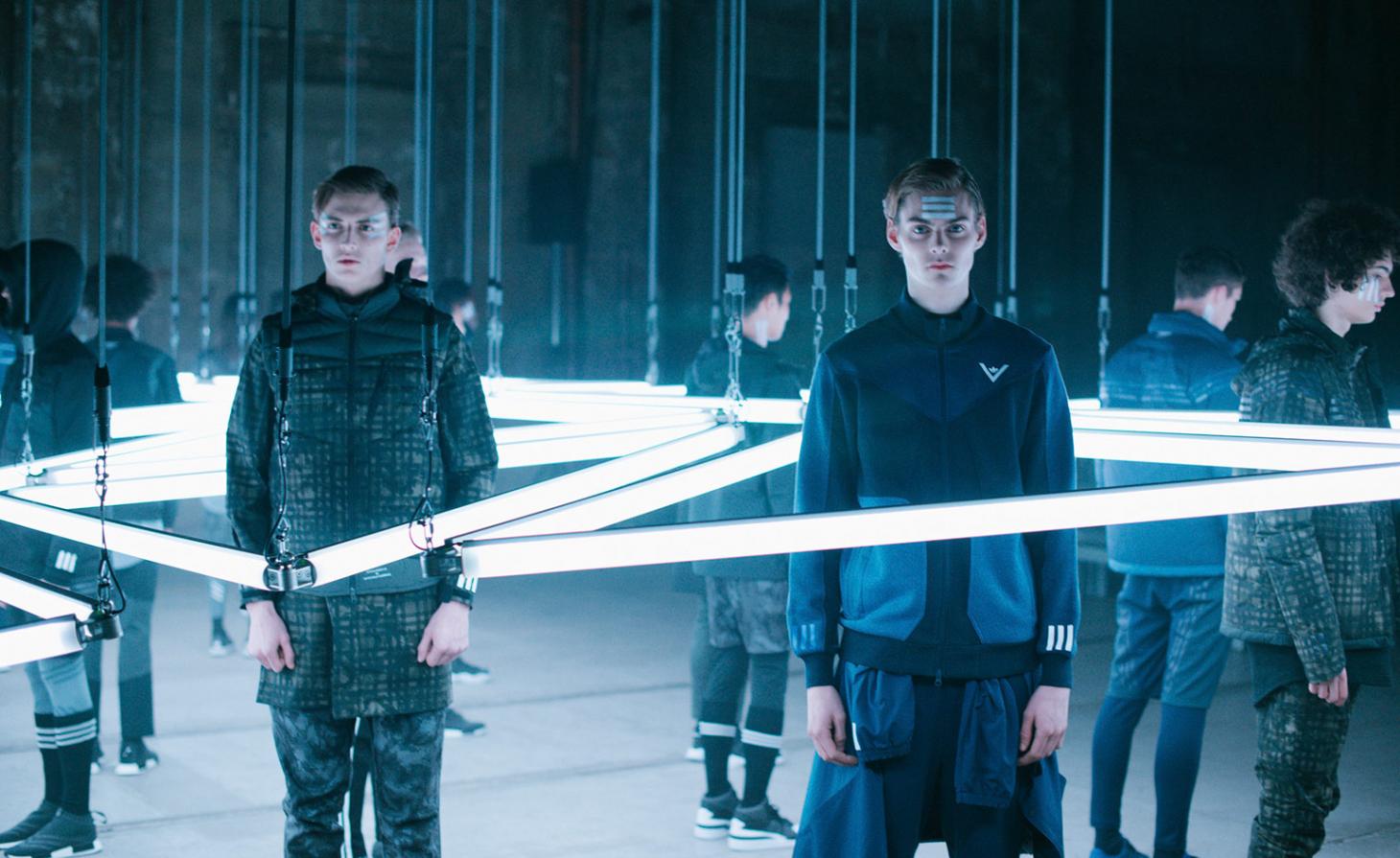 皮蒂 89 届男装盛宴，韩国设计师朱恩-J 的未来主义探索-27