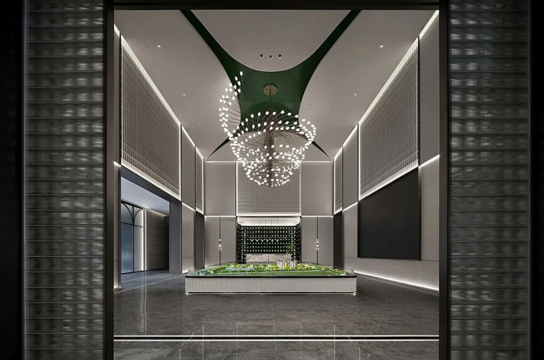 天津中梁·长风雅著售楼处 | 蝶舞花间的灵动空间-20