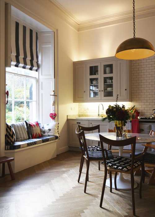 爱丁堡独特温馨的圣诞小镇住宅设计-6