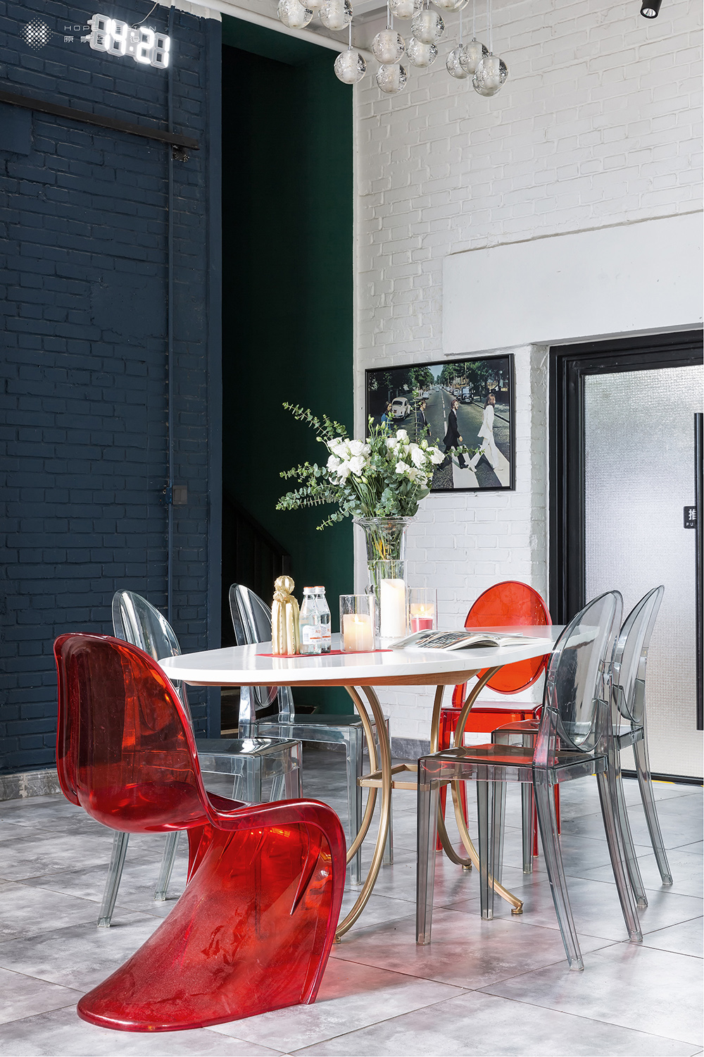 打破常规，在假日中碰撞 | 原景空间设计-29