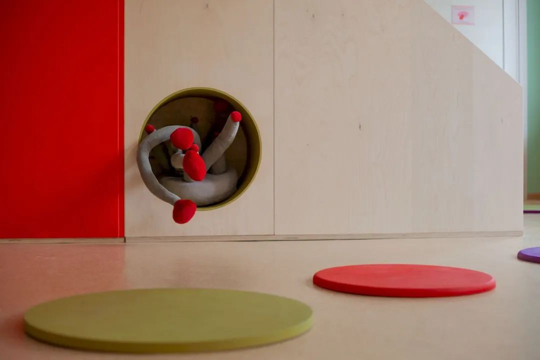 俄罗斯儿童岛游乐空间-20