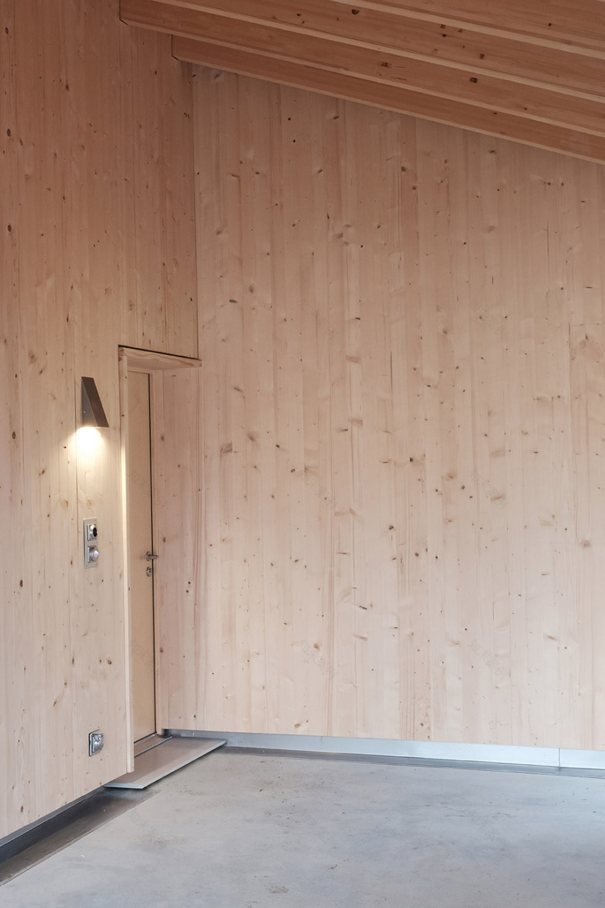 有金字塔屋顶的住宅,瑞士 / Charly Jolliet Architecte-22