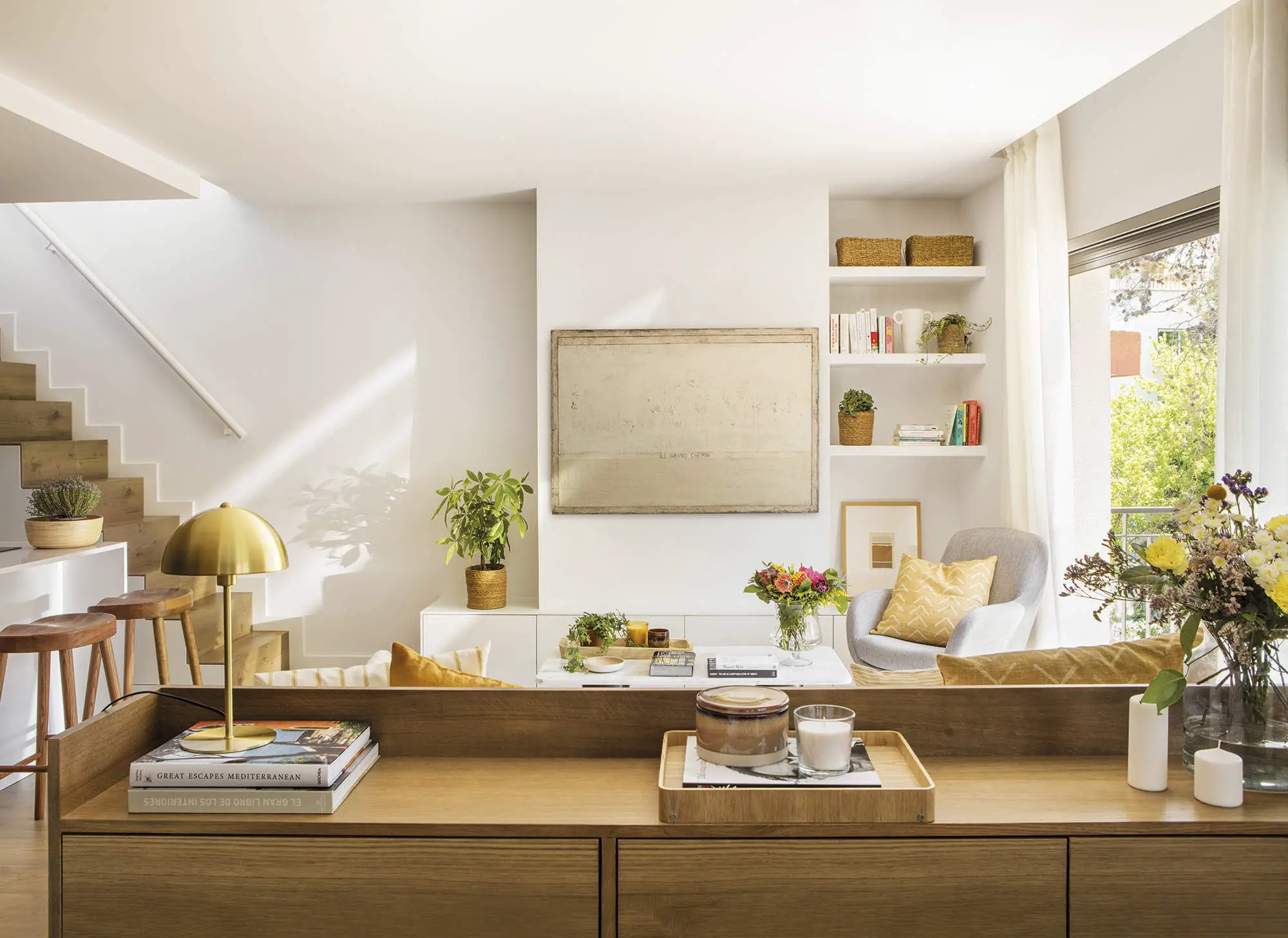 巴塞罗那 60m2 小户型翻新,设计师打造惊艳错层空间-4