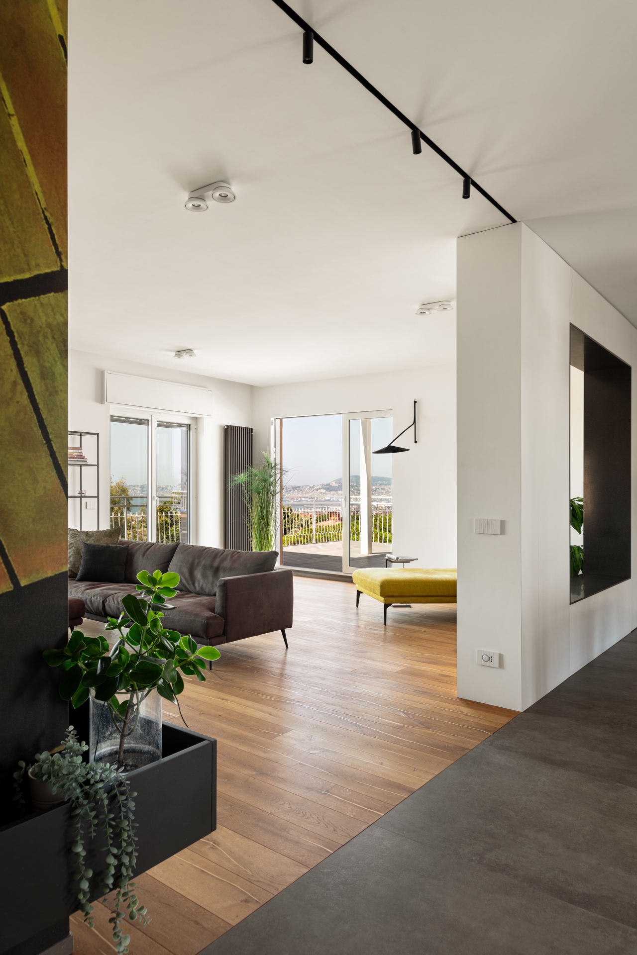 A Panoramic Penthouse 丨 2DA Labdesign-3