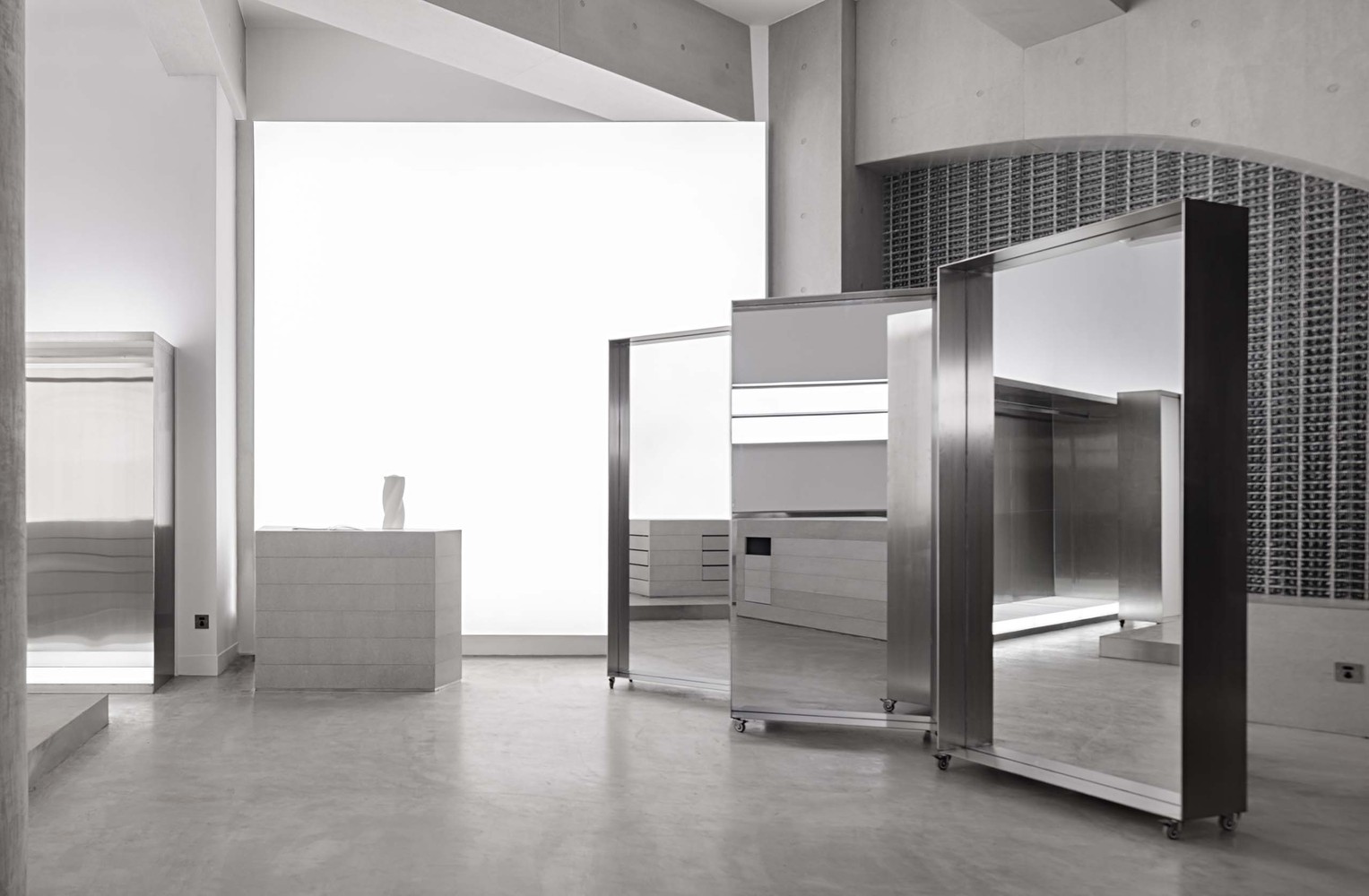 武汉 DOSORDONTS 服装店丨中国武汉丨YIXIANGJIHE-27