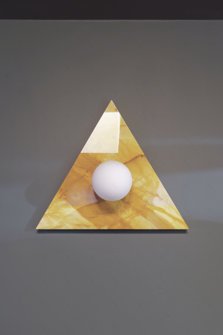 色彩鲜明的剧场化妆间设计-12