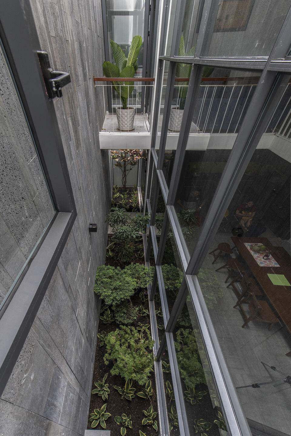 三代同堂的通风之家-26