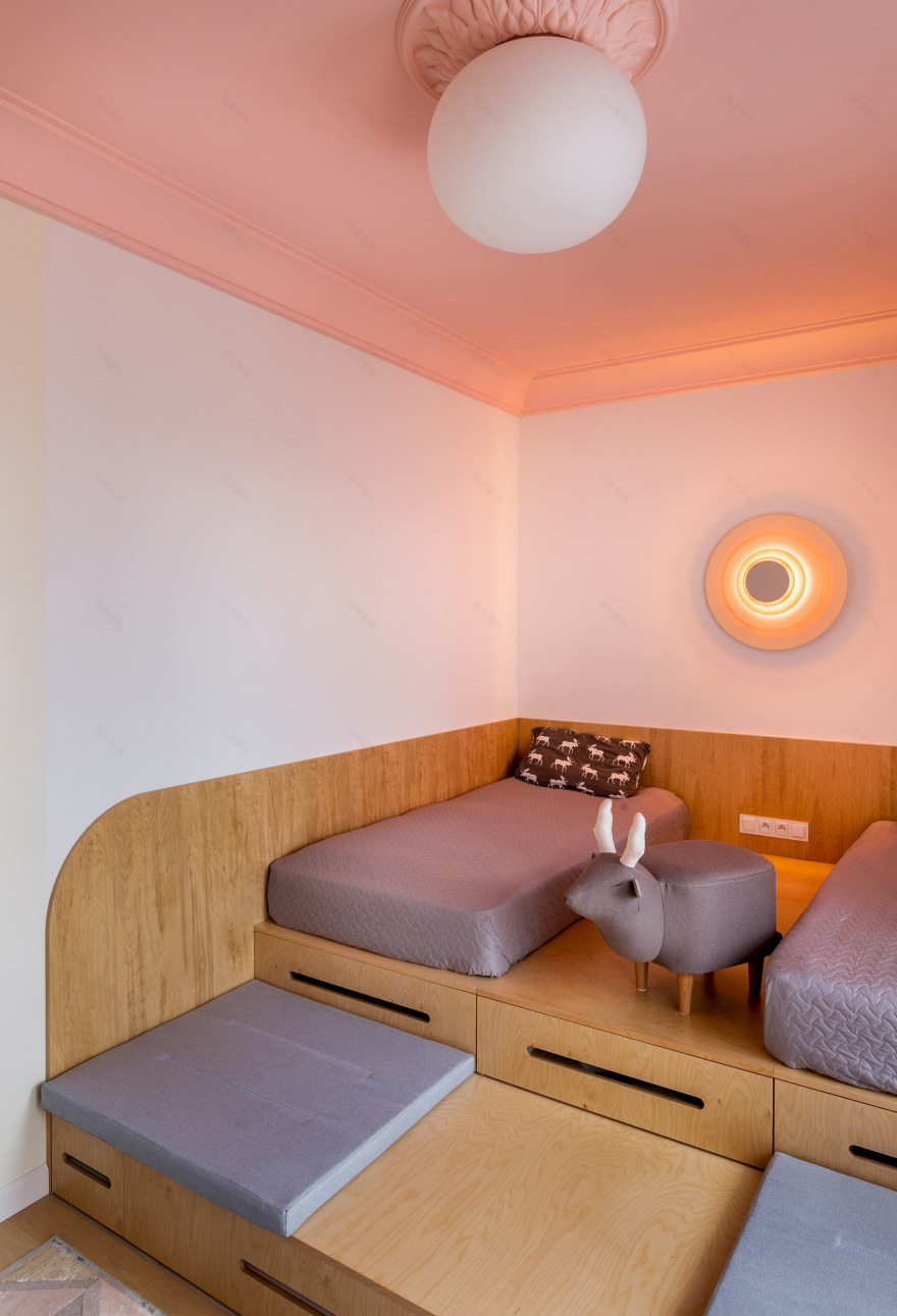 明亮的室内环境丨白俄罗斯明斯克丨Roman Mohammad,Alexey Korablev-52