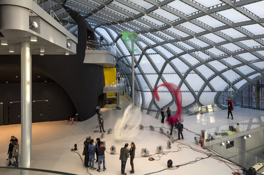 新罗马EUR会议中心和酒店 & “云” / FUKSAS-117