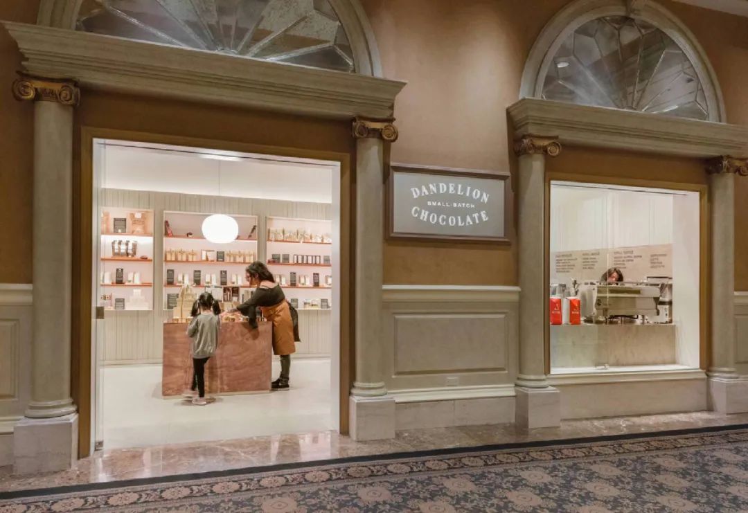 蒲公英巧克力零售店&咖啡馆丨美国拉斯维加斯丨Monica Sanga 和 Puddle Inc-10