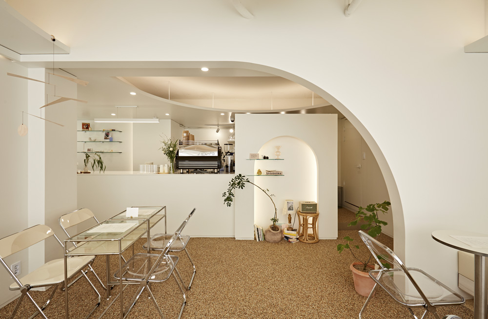 18 坪美丽咖啡厅的曲线设计魅力-4