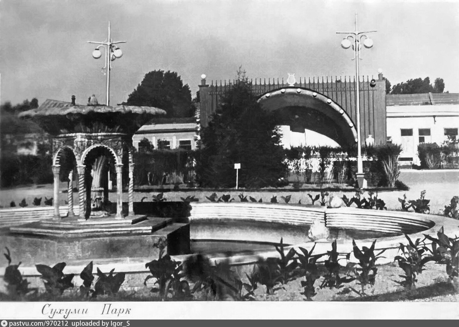 公园内家庭餐厅设计丨KASARCHITECTS-8