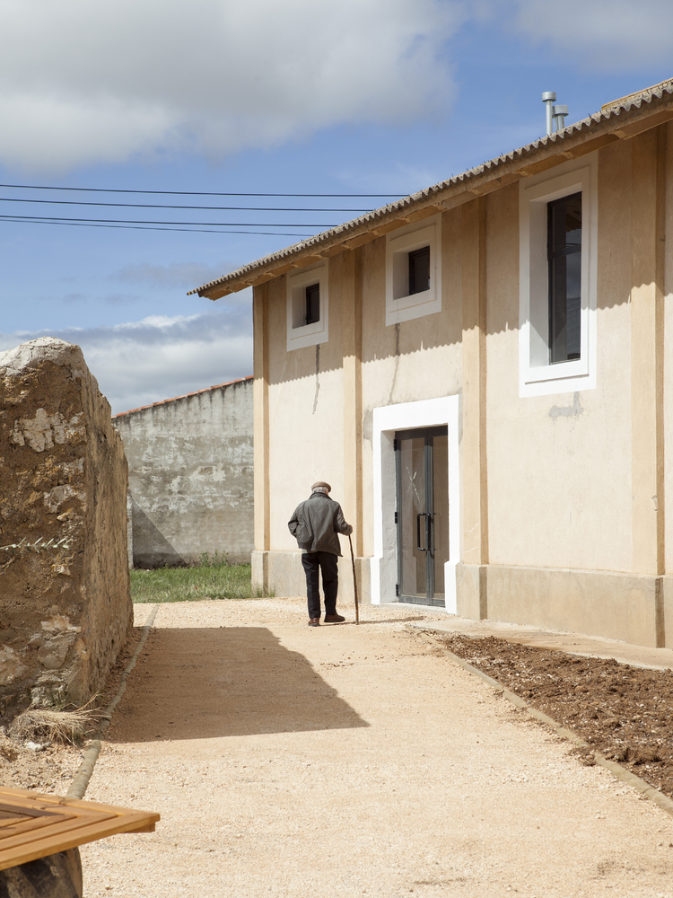 西班牙国家储粮网 G 型仓库复兴-31