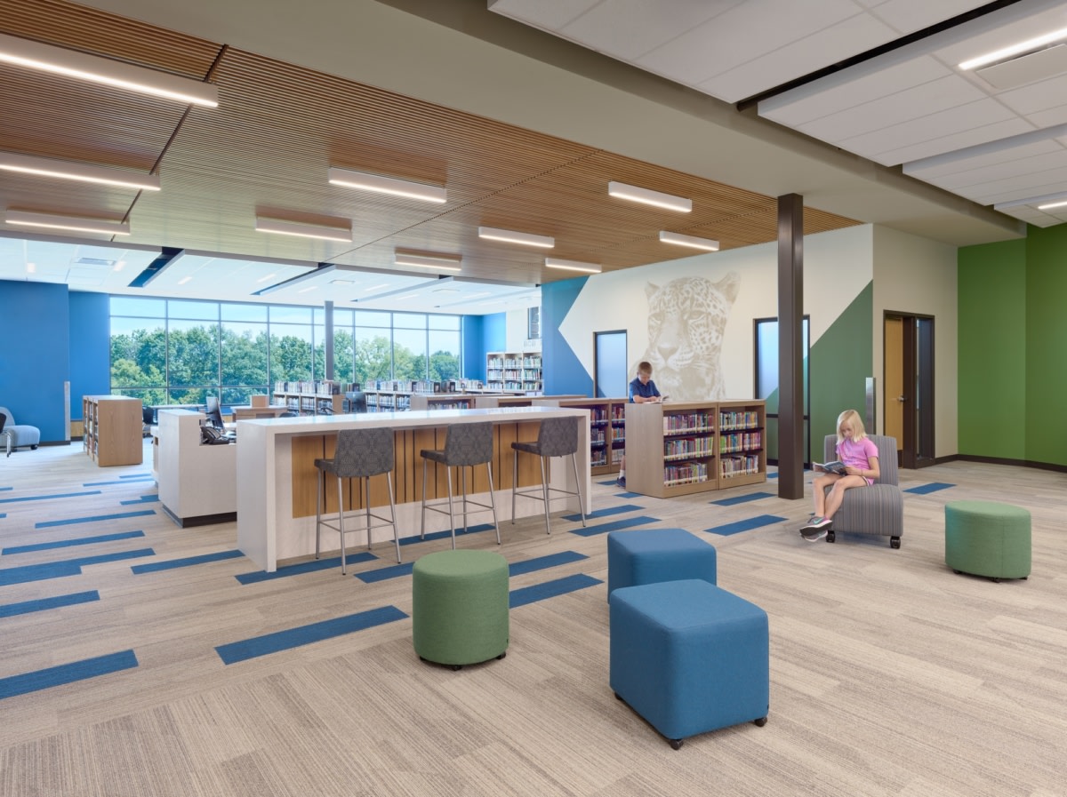 瓦尔登中学丨美国堪萨斯城丨Hollis + Miller Architects-9