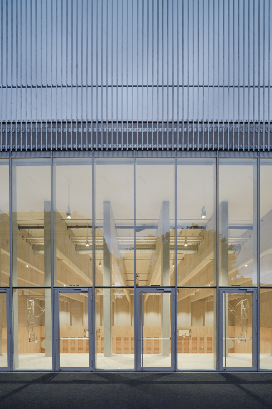 匈牙利圣盖勒特会议大厅设计丨匈牙利布达佩斯丨Építész Stúdió-22