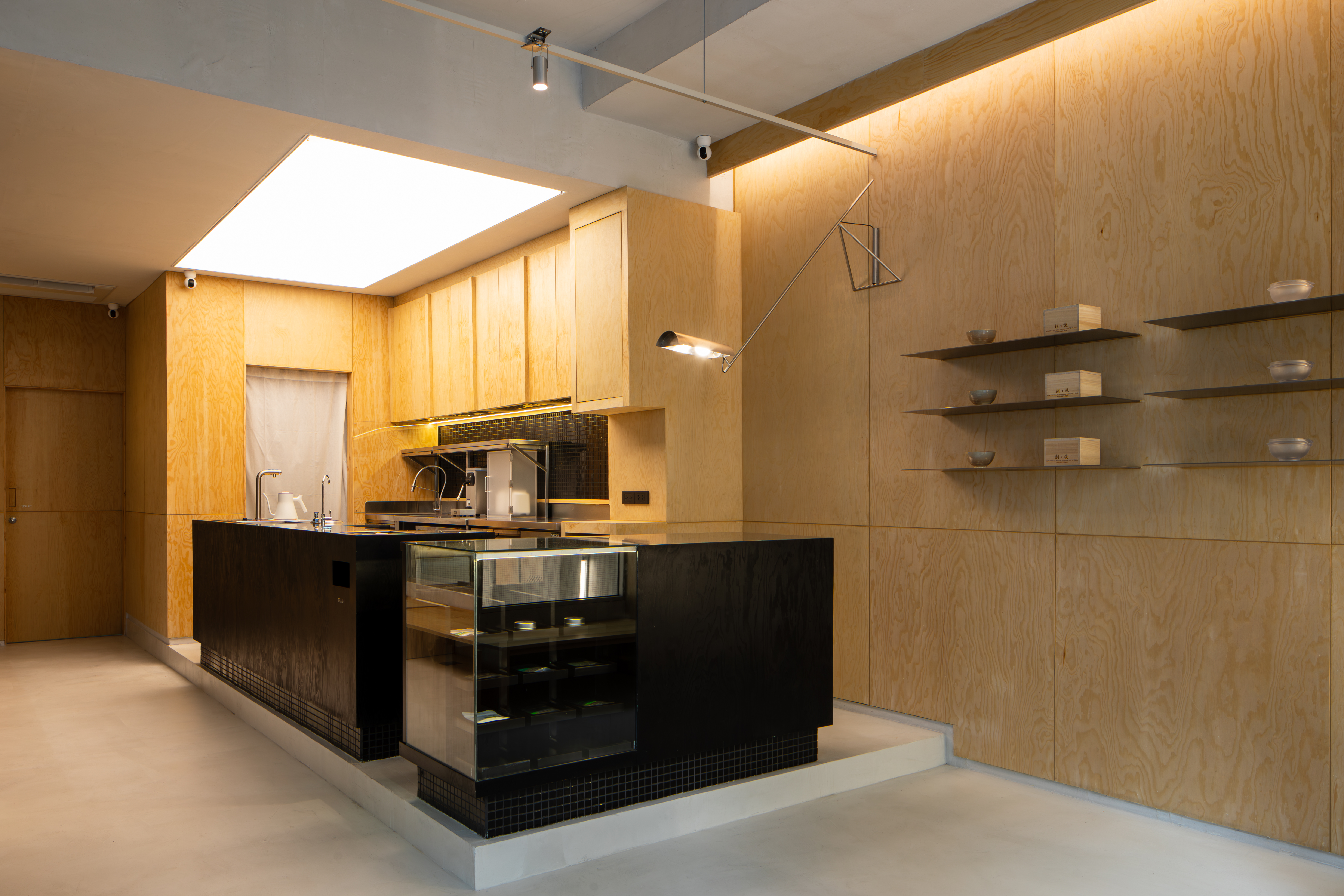 MTCH™ Sathon-2