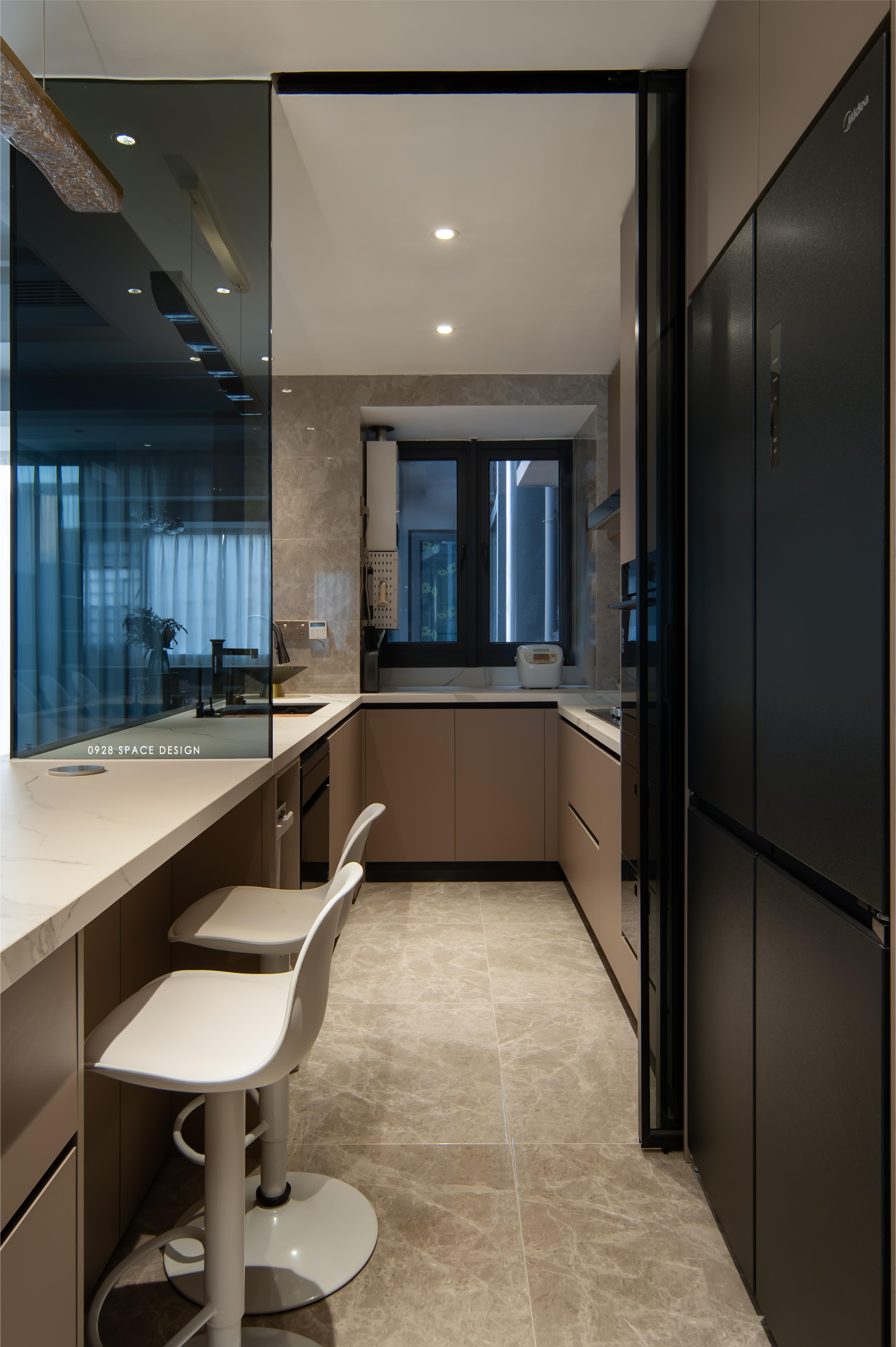 142 平现代轻奢亲子房-19