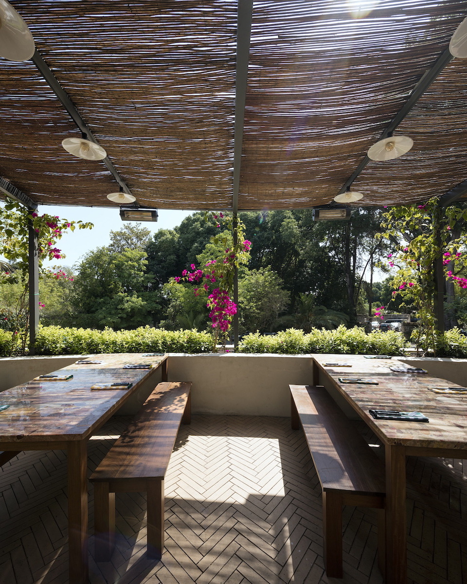 绿意盎然，全麦薄饼的旋转木屋-7