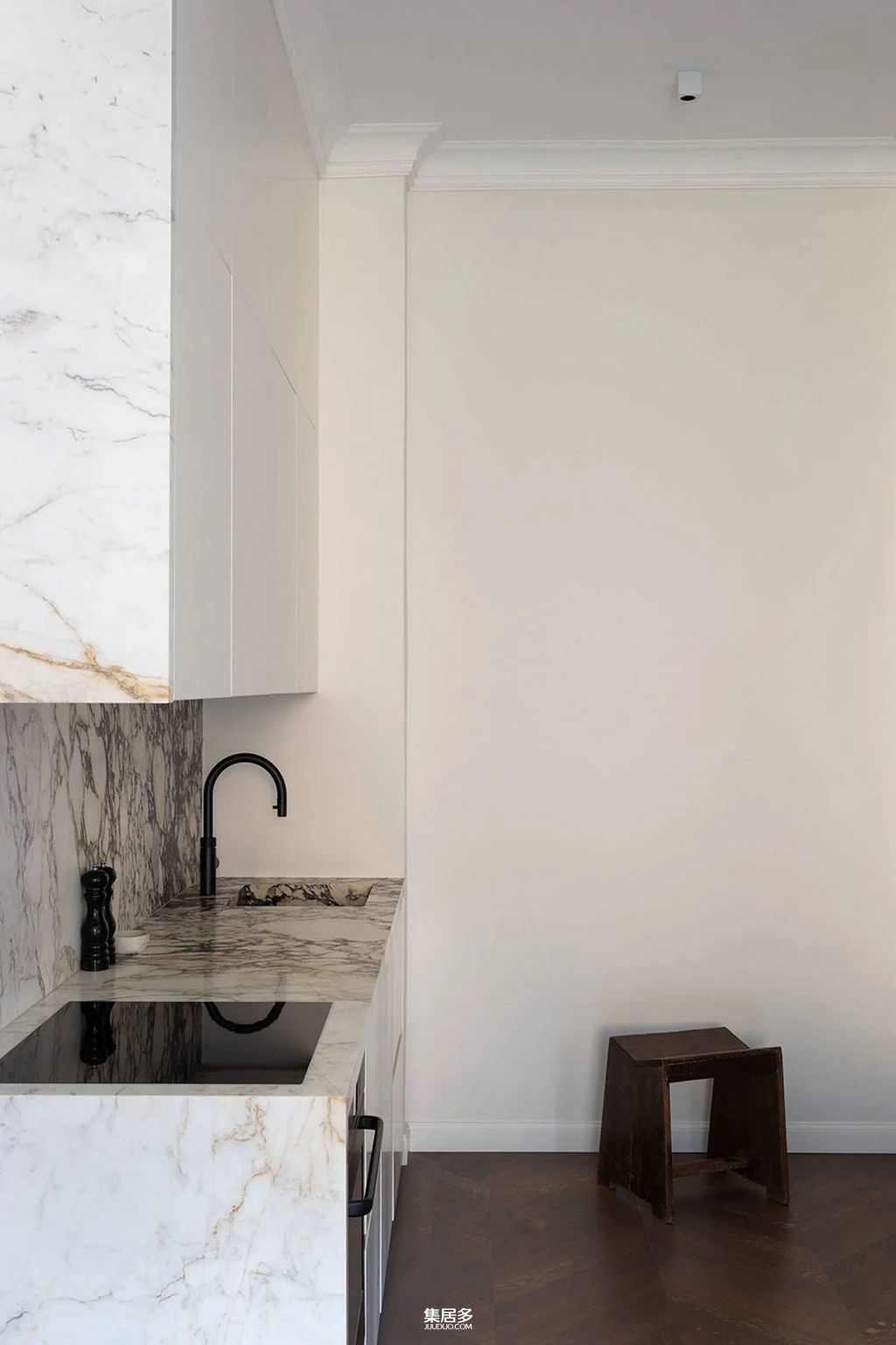 艺术与舒适并存的斯德哥尔摩公寓丨瑞典斯德哥尔摩-12