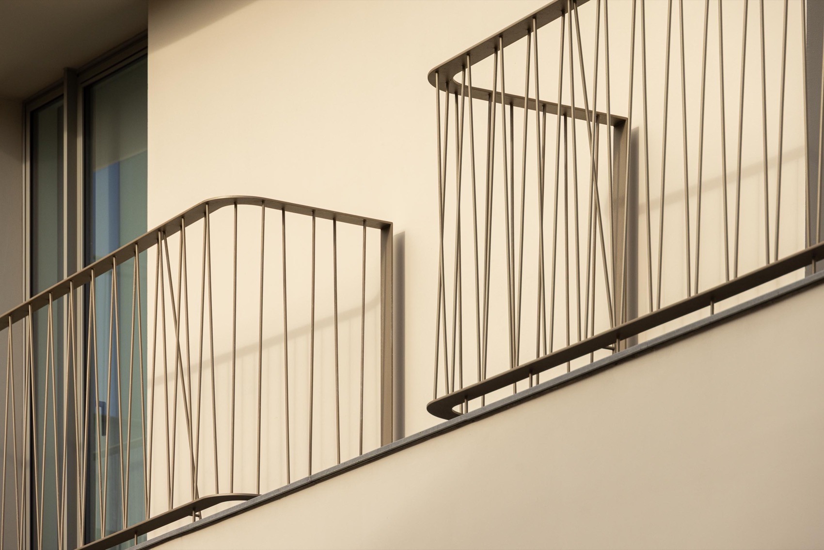 ERNESTO DO CANTO住宅区丨葡萄牙蓬塔德尔加达丨BOX arquitectos-228